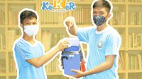 Siswa SMA Hang Tuah Makassar Ciptakan Bak Sampah Otomatis Berbasis Internet