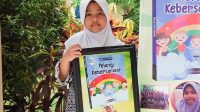 Siswi MTSN 1 Makassar Rilis novel di Usia Belia