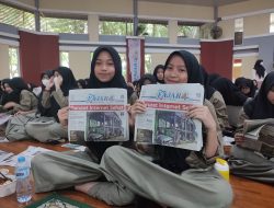 Mengembangkan Literasi Pelajar Melalui FAJAR Goes to School 2023 di SMP Islam Athirah Bukit Baruga