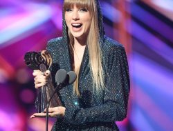Taylor Swift Mendapatkan Penghargaan Song of The Year di iHeartRadio Music Awards 2023