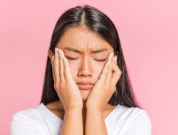 Yuk Simak Cara Mengatasi Kulit Kamu yang Kering dan Kusam