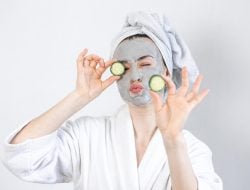 5 Rekomendasi Masker Wajah Berbahan Alami Untuk Kulit Sehat