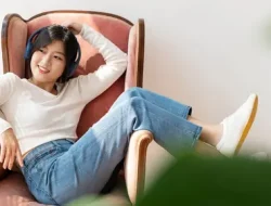 Ini 7 Tips Memilih Baju yang Nyaman Tapi Tetap Stylish untuk Aktivitas Harian Kamu