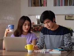 Ini 5 Zodiak yang Jadi Semakin Produktif Kalau Sedang Jatuh Cinta