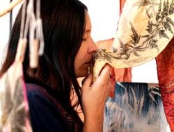 Asal Usul Batik Sebenarnya dari Mana, Sih? Yuk, Cari Tahu!