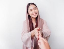 Sopan Santun Bukan Cuma Basa-Basi, Tapi Cerminan Diri!